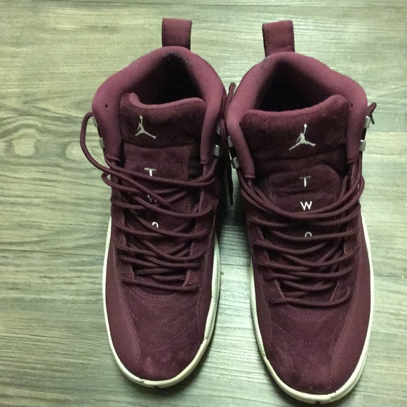 Used Jordan sneakers - Picture 1 of 1